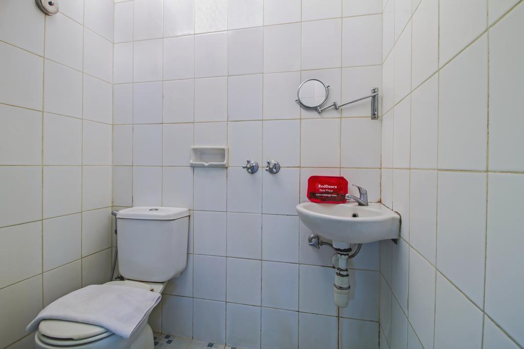 Reddoorz Plus @ Karet Setiabudi Jakarta Extérieur photo